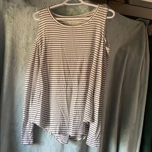 Long sleeve Hollister blouse
